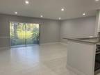 10391 N Kendall Dr #T4, Miami, FL 33176