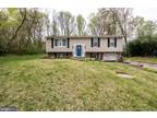 208 Jonathan Dr, Coatesville, PA 19320