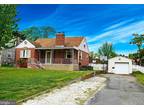 2304 Riverside Dr, Essex, MD 21221