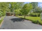 7406 Annanwood Ct, Annandale, VA 22003