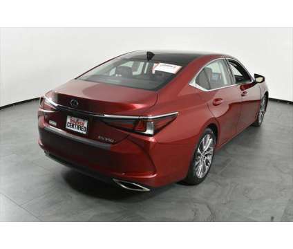 2019 Lexus ES 350 Ultra Luxury is a Red 2019 Lexus es 350 Sedan in Orlando FL