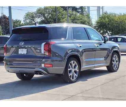 2021 Hyundai Palisade Limited is a Grey 2021 SUV in Peoria IL