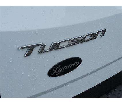 2022 Hyundai Tucson SEL is a White 2022 Hyundai Tucson SUV in Bloomfield NJ