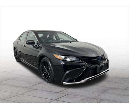 2022 Toyota Camry XSE Hybrid is a Black 2022 Toyota Camry XSE Hybrid in Palatine IL