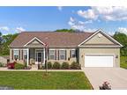 213 Chesterfield Dr, Falling Waters, WV 25419