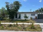 880 NE 49th St, Deerfield Beach, FL 33064