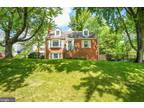 7306 Austin St, Annandale, VA 22003