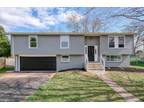 224 Maplewood Dr, Dover, PA 17315