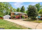 4437 Glenn Rose St, Fairfax, VA 22032