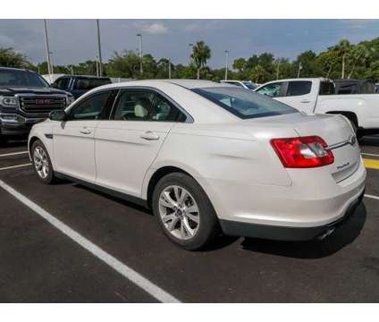 2012 Ford Taurus SEL is a White 2012 Ford Taurus SEL Car for Sale in Homosassa FL