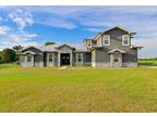 5905 Artesian Ridge Ln, Dover, FL 33527