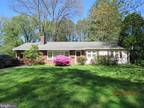 118 Southwick Dr, Wilmington, DE 19810