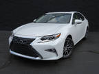 2017 Lexus ES 350 Base