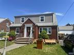 Home For Rent In Wallington, New Jersey