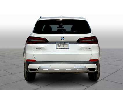2021UsedBMWUsedX5UsedSports Activity Vehicle is a White 2021 BMW X5 Car for Sale in Lubbock TX