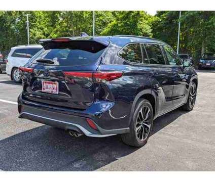 2022 Toyota Highlander XSE is a 2022 Toyota Highlander Car for Sale in Clarksville MD