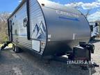 2020 Coachmen Catalina Summit Series 8 231MKS 28ft