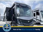 2024 Fleetwood Discovery 38W 40ft