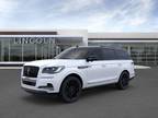 2024 Lincoln Navigator White, 20 miles