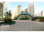 Condo For Sale In Chicago, Illinois