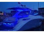 2019 Sea Ray 320 Sundancer