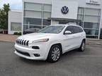 2017 Jeep Cherokee Overland 4dr Front-Wheel Drive