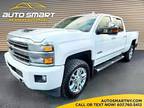 2019 Chevrolet Silverado 2500 HD Crew Cab High Country Pickup 4D 6 1/2 ft