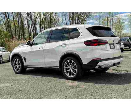 2024 BMW X5 xDrive40i is a White 2024 BMW X5 4.8is SUV in Pittsfield MA