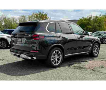 2024 BMW X5 xDrive40i is a Black 2024 BMW X5 4.8is SUV in Pittsfield MA