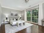 Condo For Sale In Charlotte, North Carolina