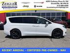 2020 Chrysler Pacifica Limited Front-Wheel Drive Passenger Van