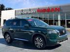 2023 Nissan Pathfinder Platinum 4dr 4x4