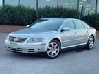 2004 Volkswagen Phaeton 2004 VOLKSWAGEN PHAETON V8 SEDAN 1-OWNER GREAT-DEAL