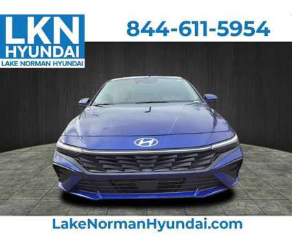 2024 Hyundai Elantra SEL is a Blue 2024 Hyundai Elantra SE Car for Sale in Cornelius NC