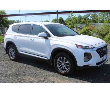 2020 Hyundai Santa Fe SE is a White 2020 Hyundai Santa Fe SE SUV in Chantilly VA