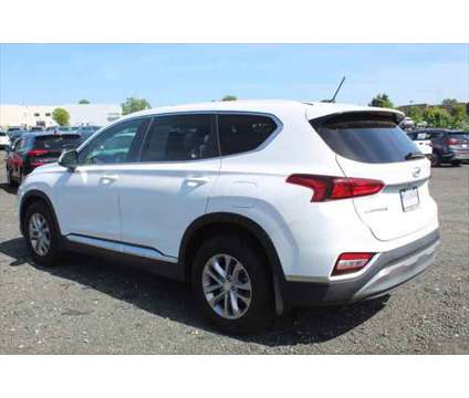 2020 Hyundai Santa Fe SE is a White 2020 Hyundai Santa Fe SE SUV in Chantilly VA