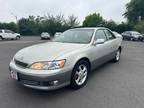 2001 Lexus ES 300 4dr Sdn