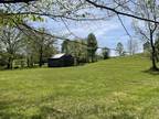 Home For Sale In Byrdstown, Tennessee