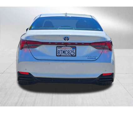 2021UsedToyotaUsedAvalonUsedFWD (Natl) is a White 2021 Toyota Avalon Car for Sale in Thousand Oaks CA