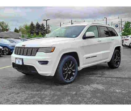 2021UsedJeepUsedGrand CherokeeUsed4x4 is a White 2021 Jeep grand cherokee Car for Sale in Edison NJ