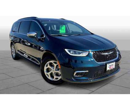2022UsedChryslerUsedPacificaUsedFWD is a Blue 2022 Chrysler Pacifica Car for Sale in Denton TX