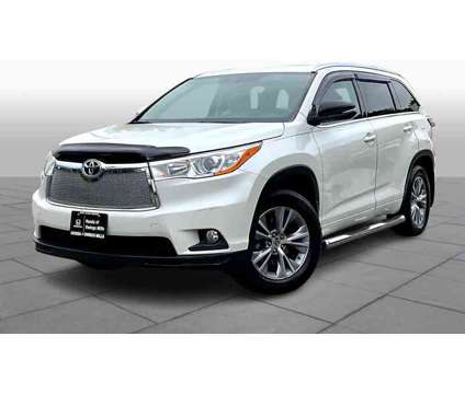 2014UsedToyotaUsedHighlanderUsedAWD 4dr V6 is a White 2014 Toyota Highlander Car for Sale in Owings Mills MD