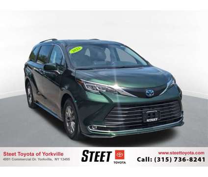 2022 Toyota Sienna XLE is a Blue 2022 Toyota Sienna XLE Car for Sale in Utica, NY NY