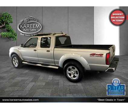 2004 Nissan Frontier 4WD SC is a Silver 2004 Nissan frontier Car for Sale in Sacramento CA