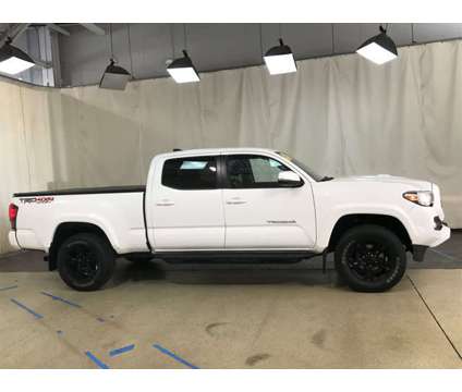 2018 Toyota Tacoma TRD Sport LONG BED TOYOTA CERTIFIED is a White 2018 Toyota Tacoma TRD Sport Car for Sale in Park Ridge IL