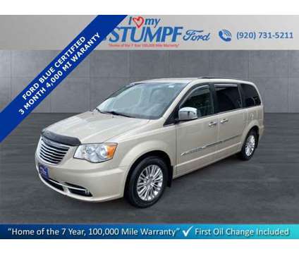 2015 Chrysler Town &amp; Country Touring-L is a 2015 Chrysler town &amp; country Touring Car for Sale in Appleton WI
