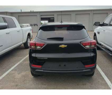 2021 Chevrolet Trailblazer LS is a Black 2021 Chevrolet trail blazer LS Car for Sale in Covington TN