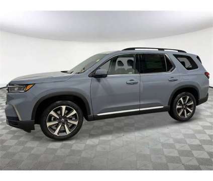 2025 Honda Pilot Touring is a Grey 2025 Honda Pilot Touring Car for Sale in Saint Charles IL