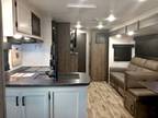 2024 Venture RV Stratus 291VQB 33ft