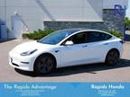 2022 Tesla Model 3 White, 19K miles